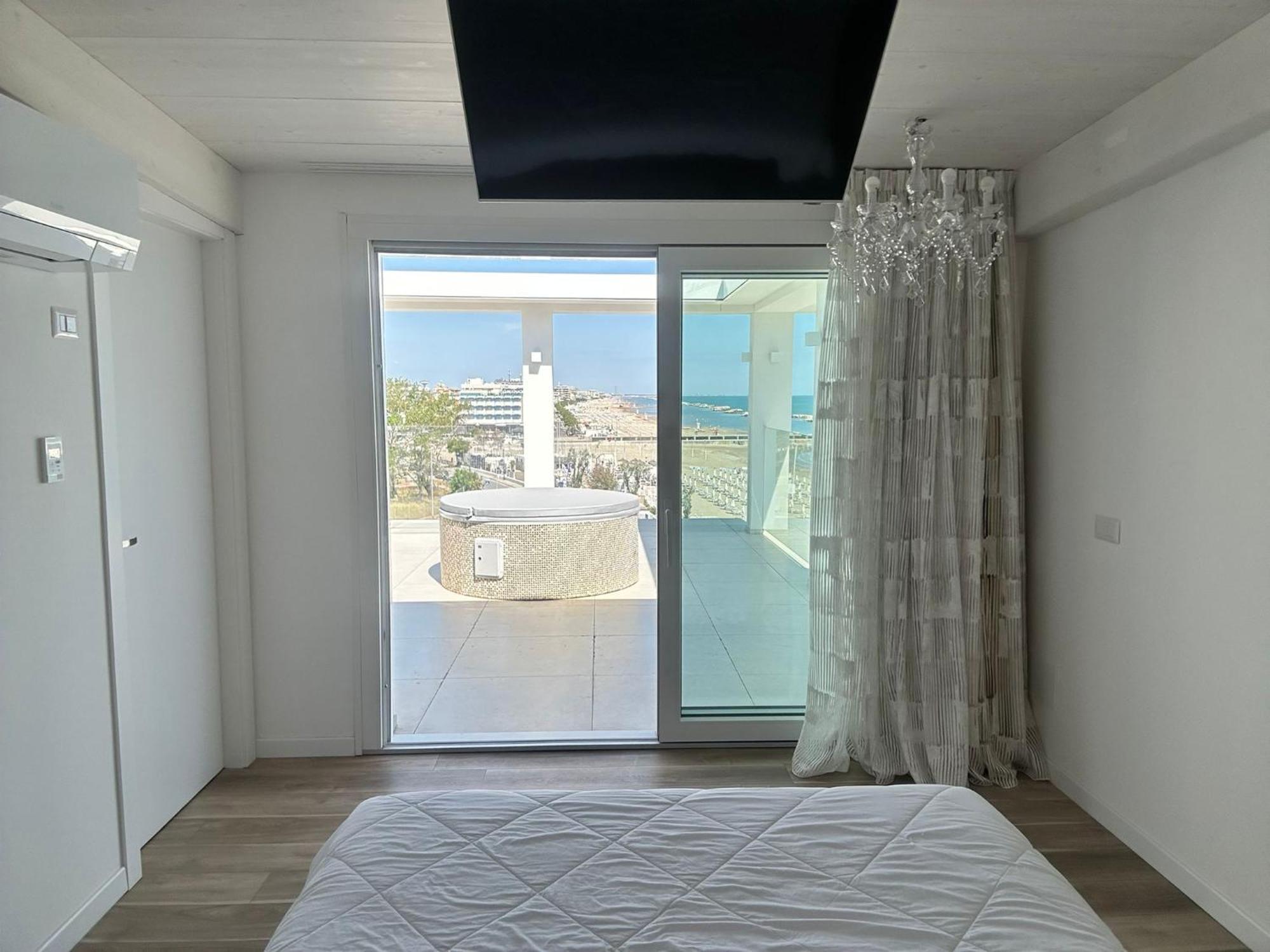 Miami Suite Hotel Белариа-Игеа Марина Екстериор снимка