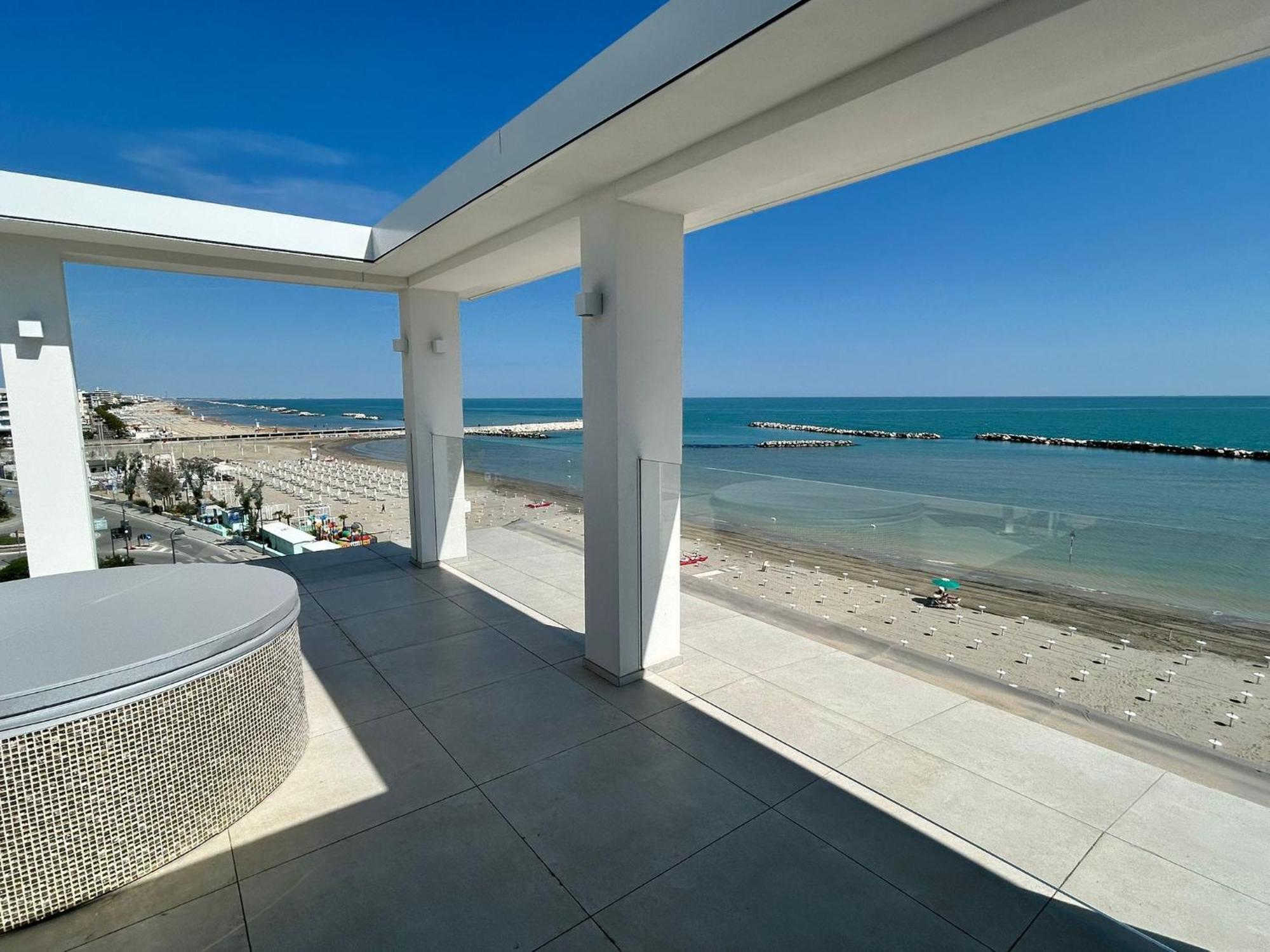 Miami Suite Hotel Белариа-Игеа Марина Екстериор снимка